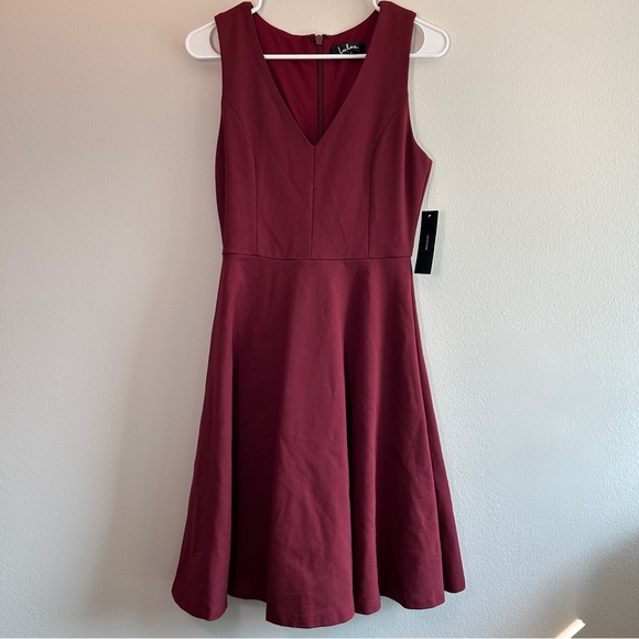 NWT Lulus Hello World Wine Red Midi Dress Size Small - Picture 2 of 8